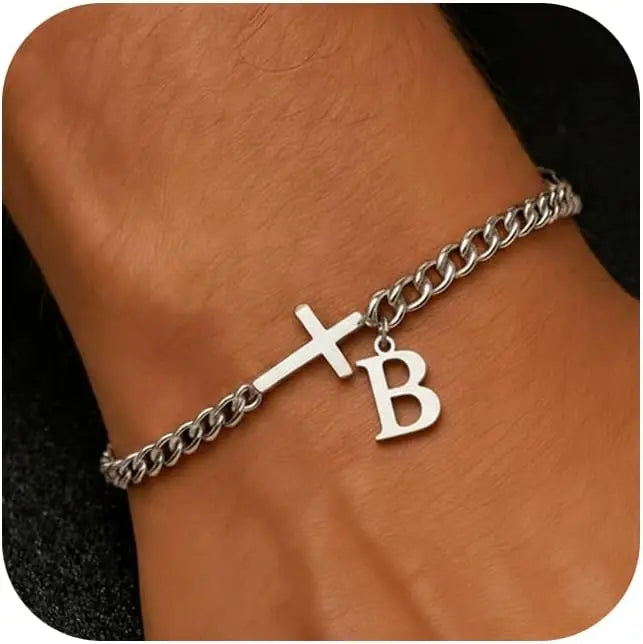 Herren Armband mit Kreuz & personalisiertem Buchstaben – Edelstahl