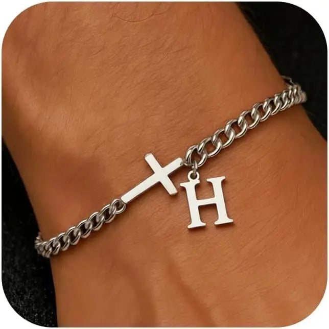 Herren Armband mit Kreuz & personalisiertem Buchstaben – Edelstahl