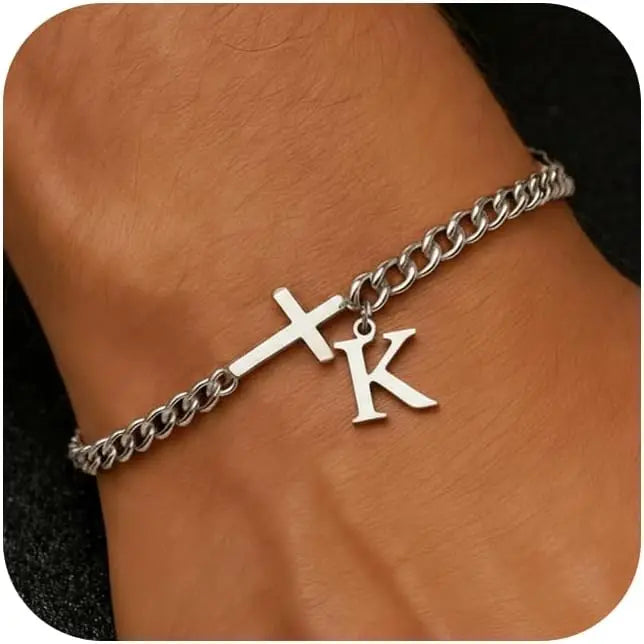 Herren Armband mit Kreuz & personalisiertem Buchstaben – Edelstahl